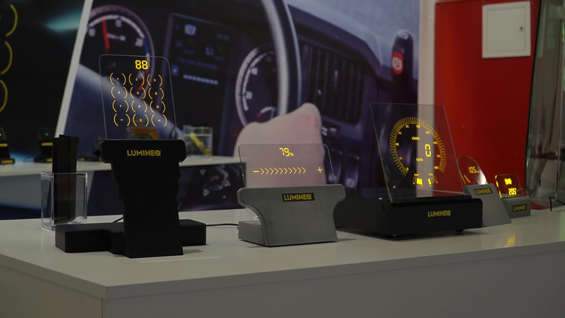 Lumineq demo product at embedded world