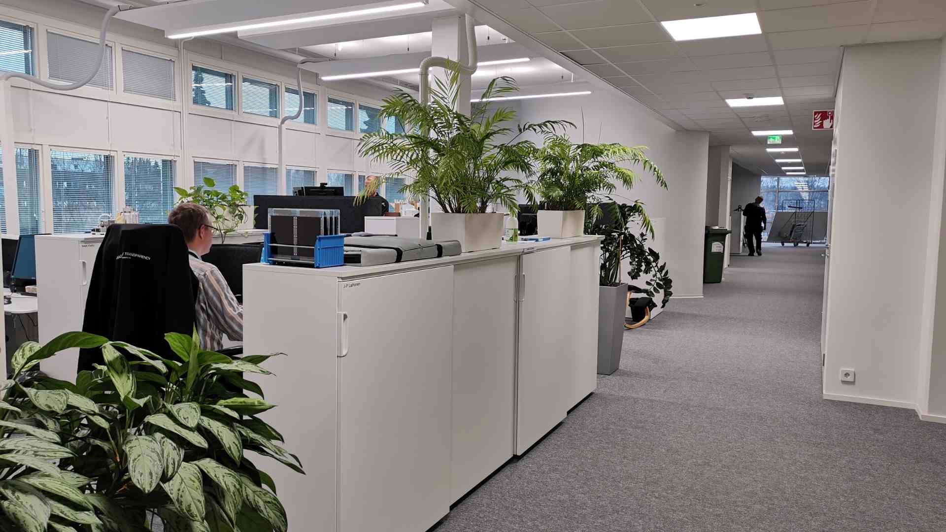 LUMINEQ office space